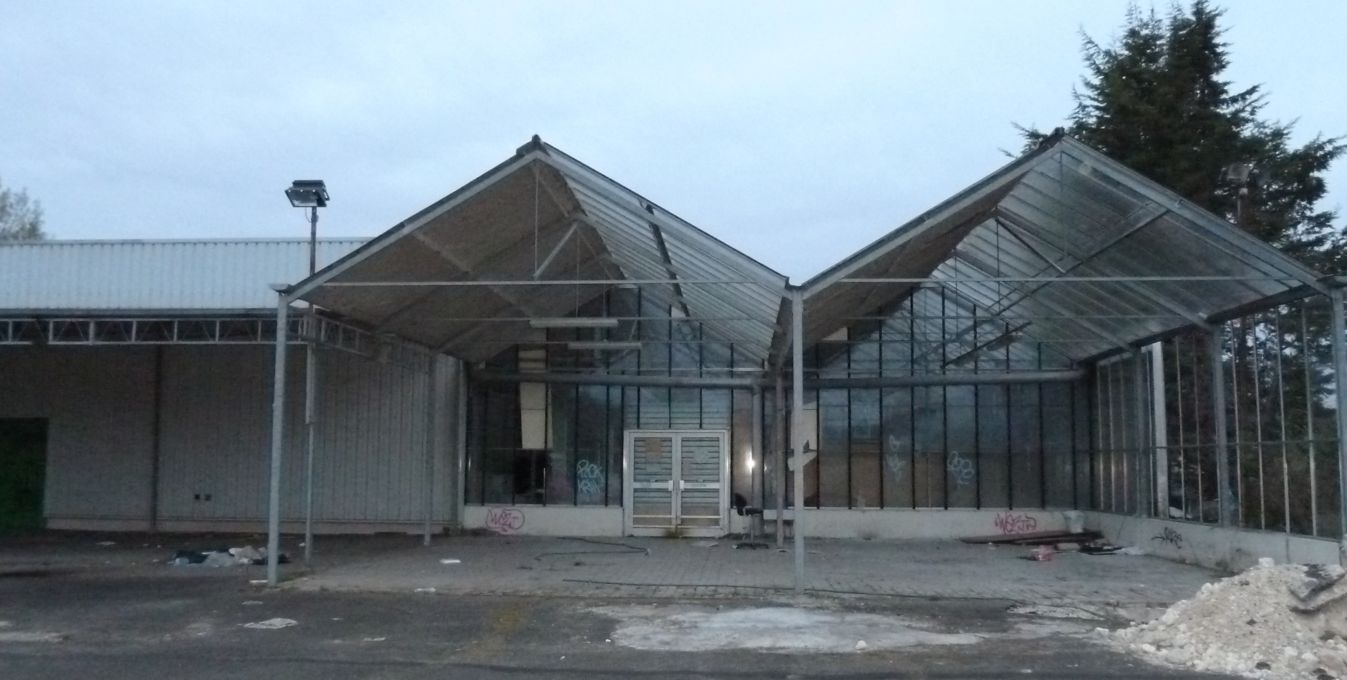 bricomarché fermeture magasins